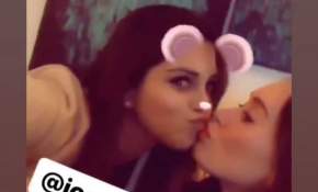 ¿Que pasó?: El beso entre Vale Roth y otra chica que llamó la atención de los cibernautas [FOTO]