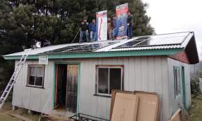 Estudiantes AIEP instalan paneles solares en comunidad indígena